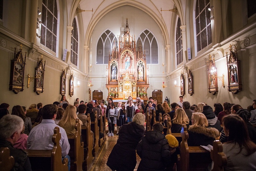 Einstimmung in der Kapelle