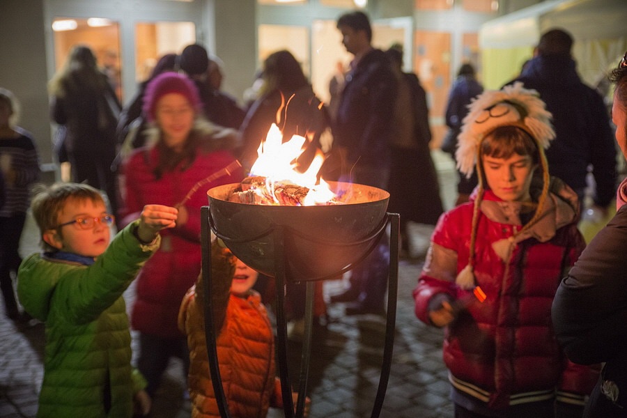 Feuerstelle im Adventdorf